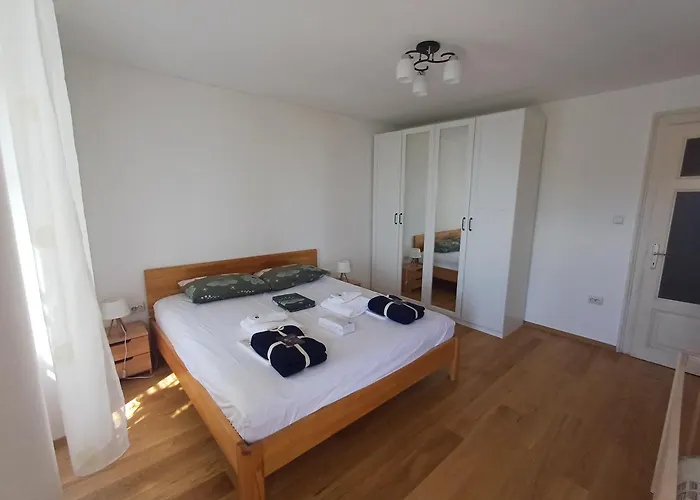 Benedikt Apartament *